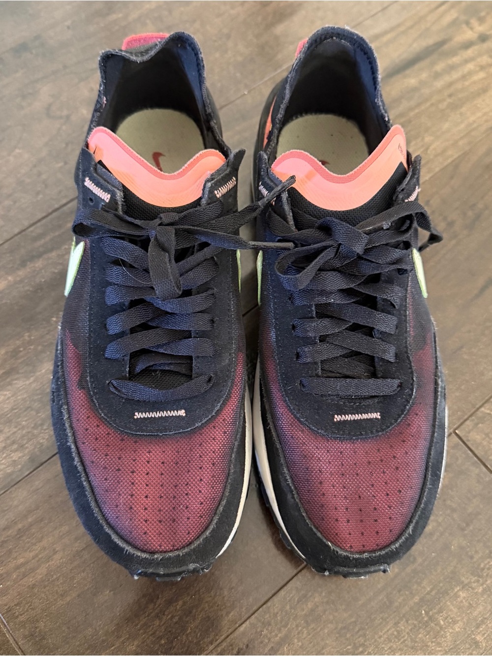 Nike waffle one 8.5 Sneakers with Neon Lime Swoosh